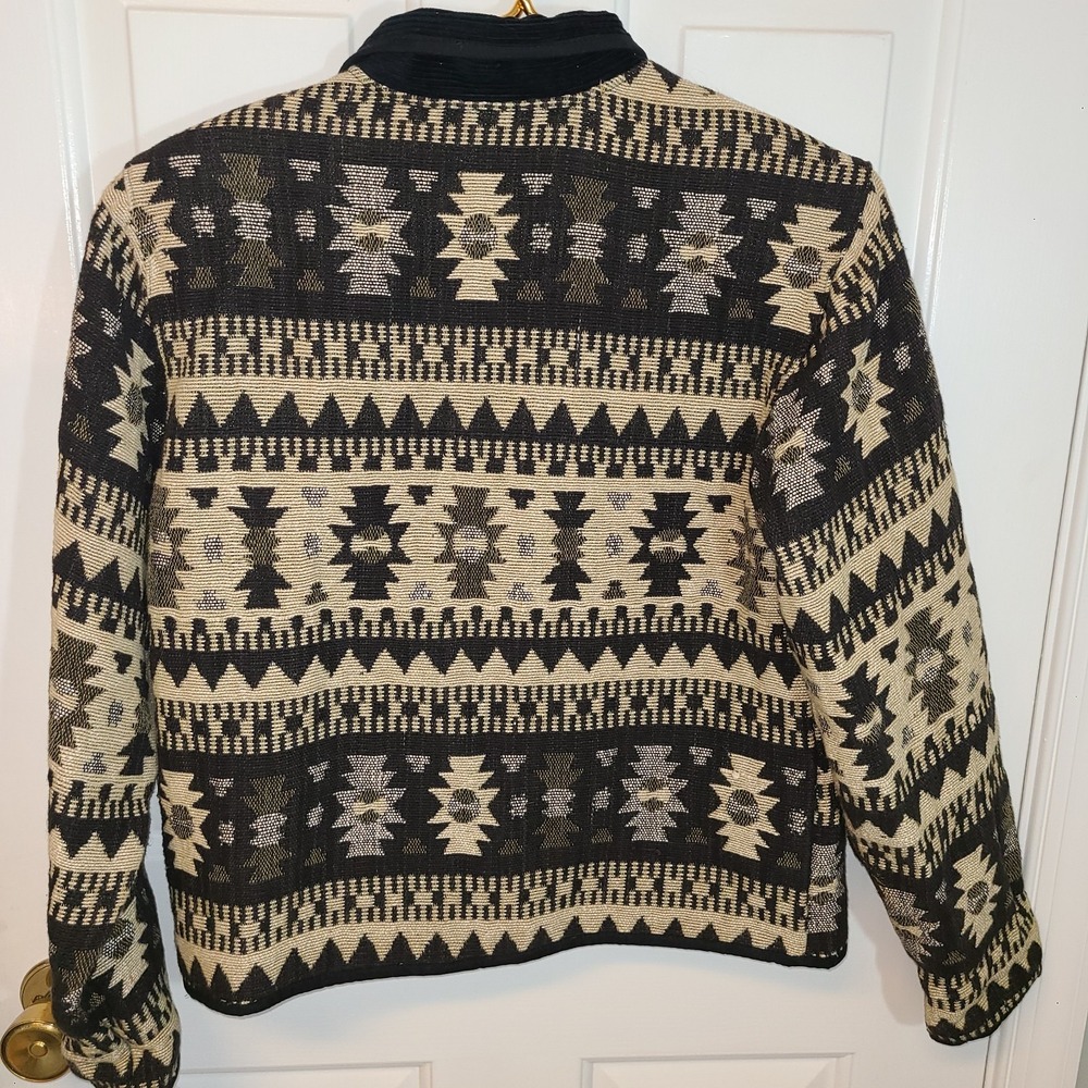 New Identity Woman Tapestry Jacket Sm Black/Beige Southwest Design Aztec